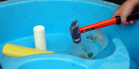 Are you looking for a fun outdoor activity this spring? Here are seven great water table ideas!