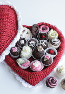 10 Patterns to Crochet for Valentine's Day
