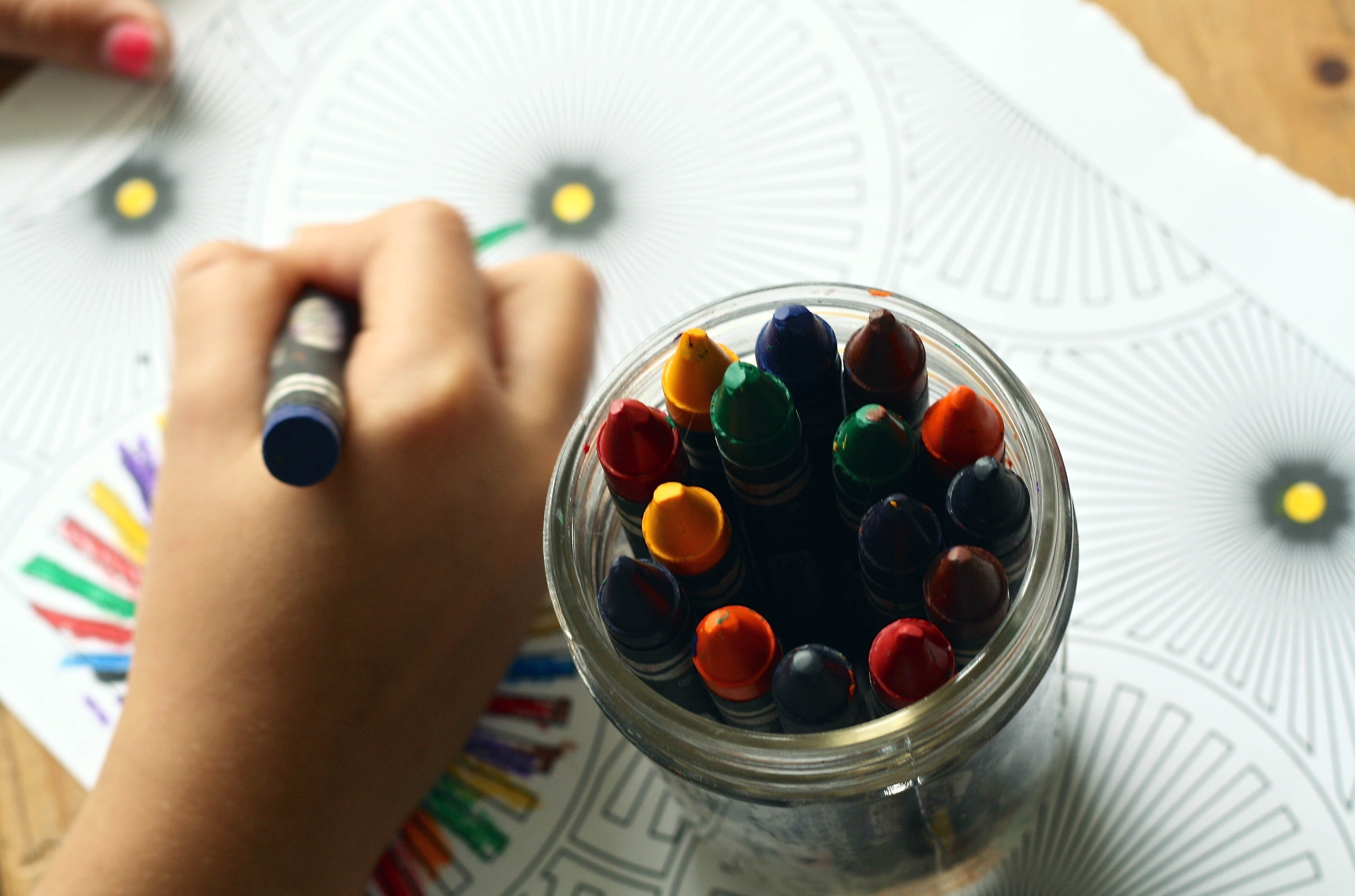 Build a Kids' Craft Kit that your child will love! All the ideas you need to make your kit a success!