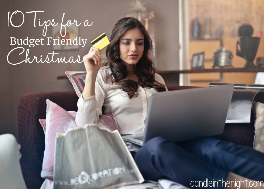 Struggling with money this year? Here are 10 tips for a budget friendly Christmas! 